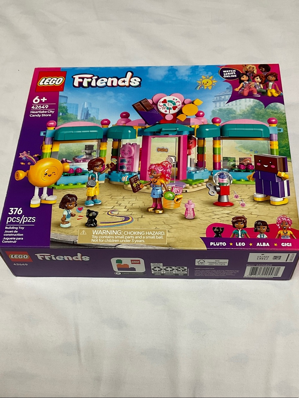 NWT LEGO Friends Heartlake City Candy Store